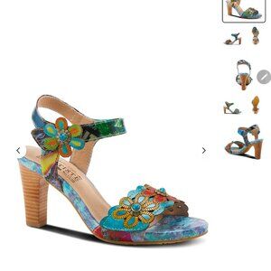 L'Artiste Gardena Blue NIB and never worn Sandals Size 38 or 7.5-8